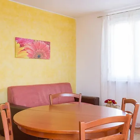Lägenhet Jasminka Ližnjan